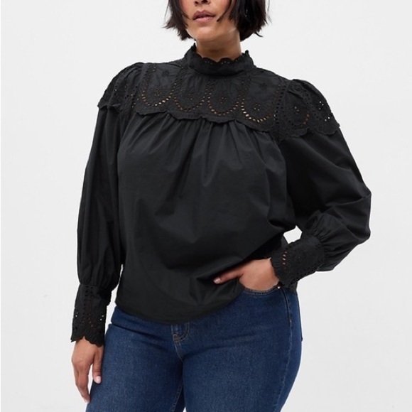 GAP • Eyelet Mockneck Shirt - Picture 1 of 13